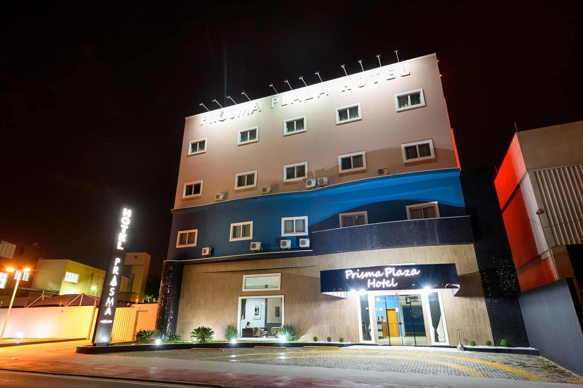 Prisma Plaza Hotel Taubate Bagian luar foto